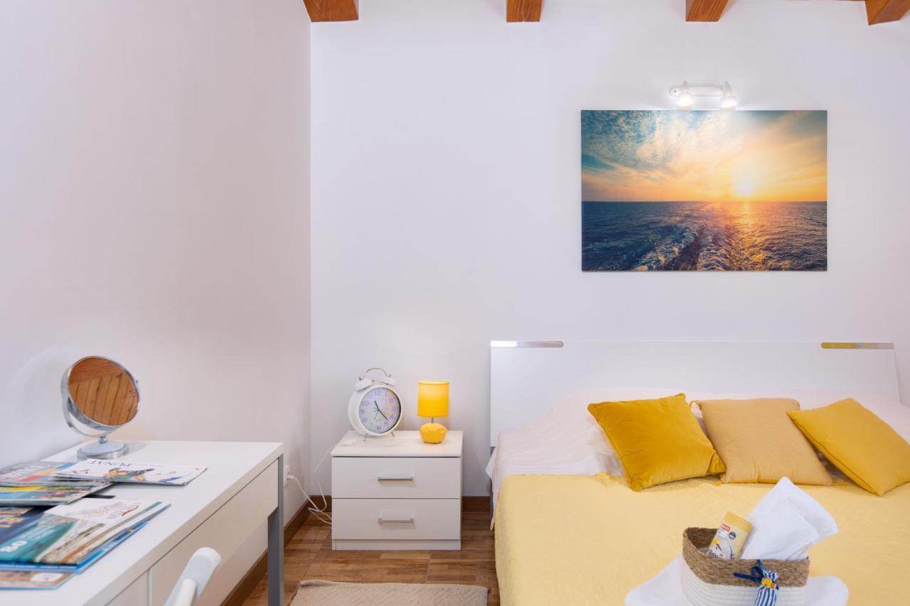 The Rooftop Apartment Punat Exterior foto