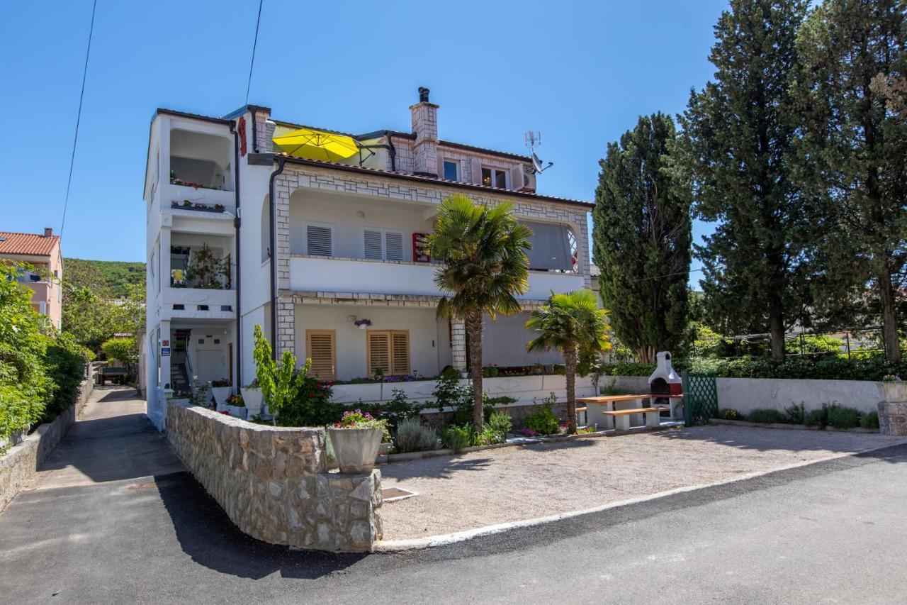 The Rooftop Apartment Punat Exterior foto