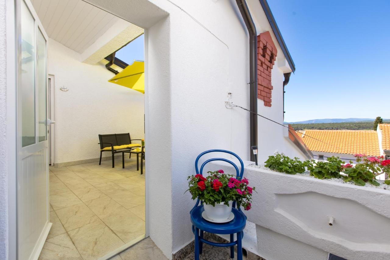 The Rooftop Apartment Punat Exterior foto